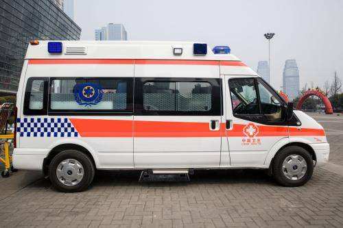 兴宁市救护车出租